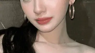 Iyoteen.com 17 4